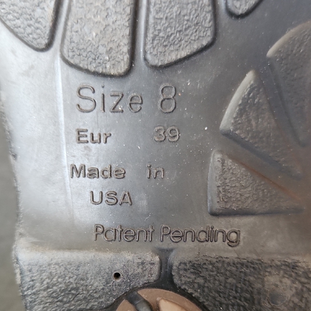 Sloggers Tan Slip-On Clogs - Picture 7 of 7